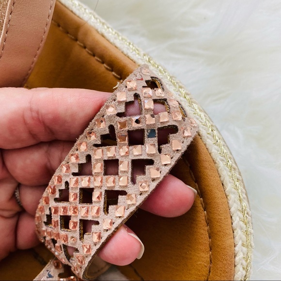 Girl’s Sandals - Picture 6 of 6